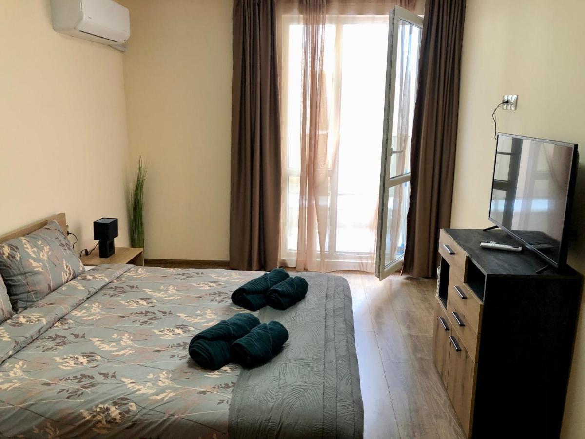 פזרג'יק Luxury Apartment 1 Free Underground Parking מראה חיצוני תמונה