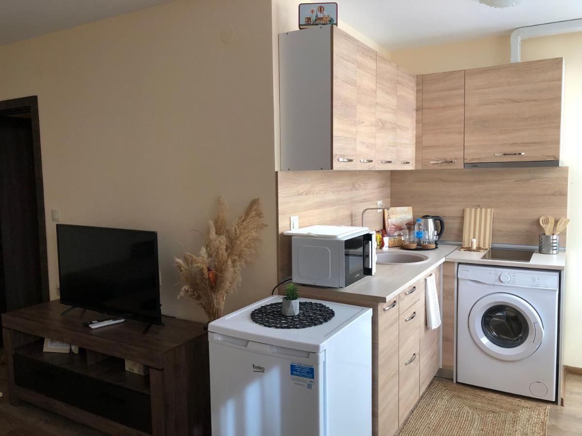 פזרג'יק Luxury Apartment 1 Free Underground Parking מראה חיצוני תמונה